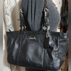 Coach # H1173-F17721 Black Gallery E/W tote bag slightly used